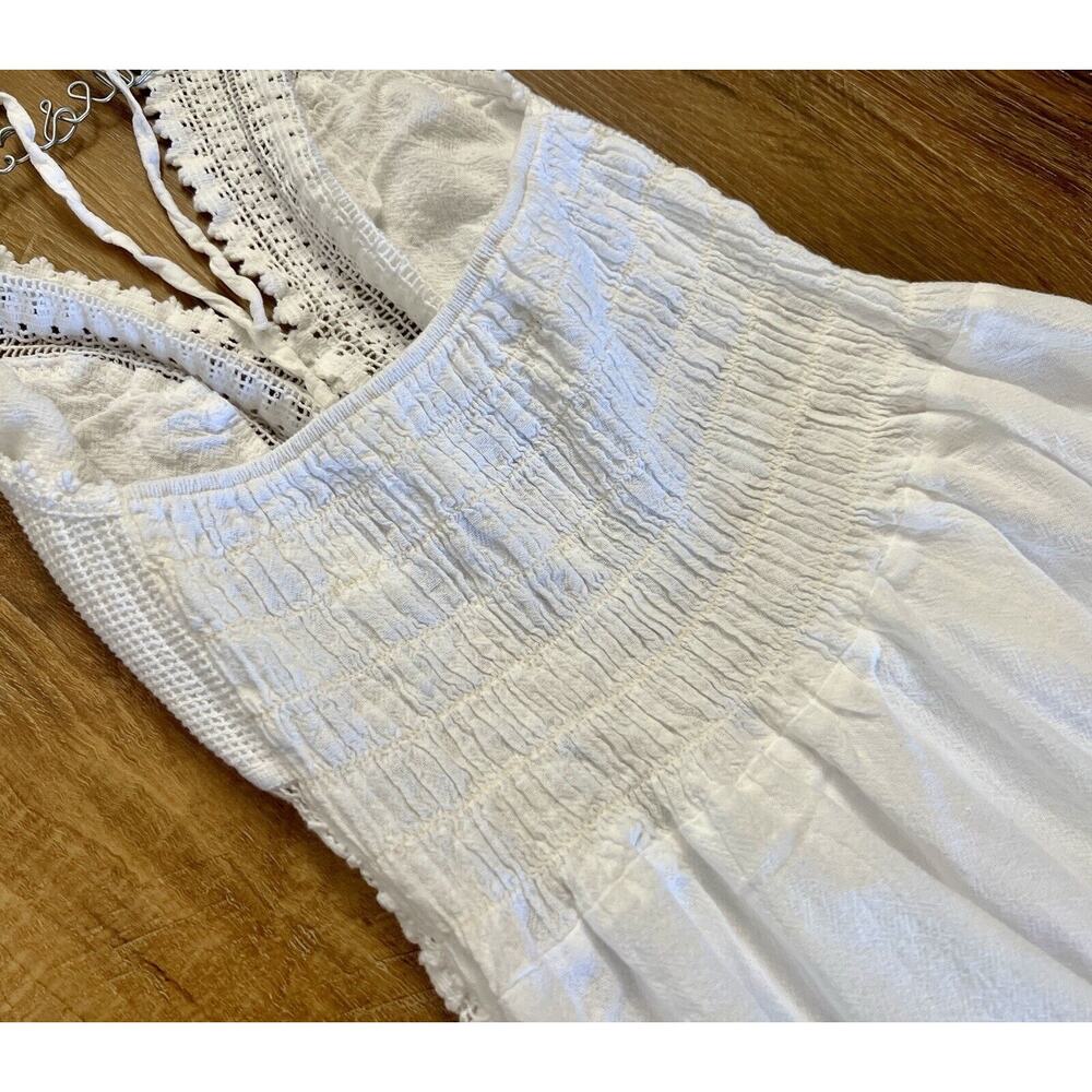 Sea Spice Resort Cotton Cover Double Slit M White Lace Crochet Smocked Dress - Picture 10 of 11